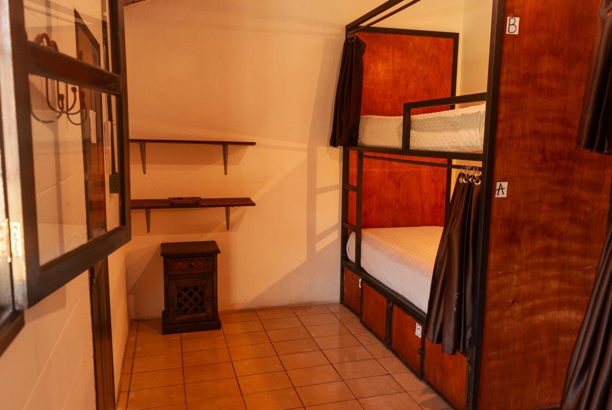 Tzunun Hostel أنتيغوا غواتيمالا المظهر الخارجي الصورة