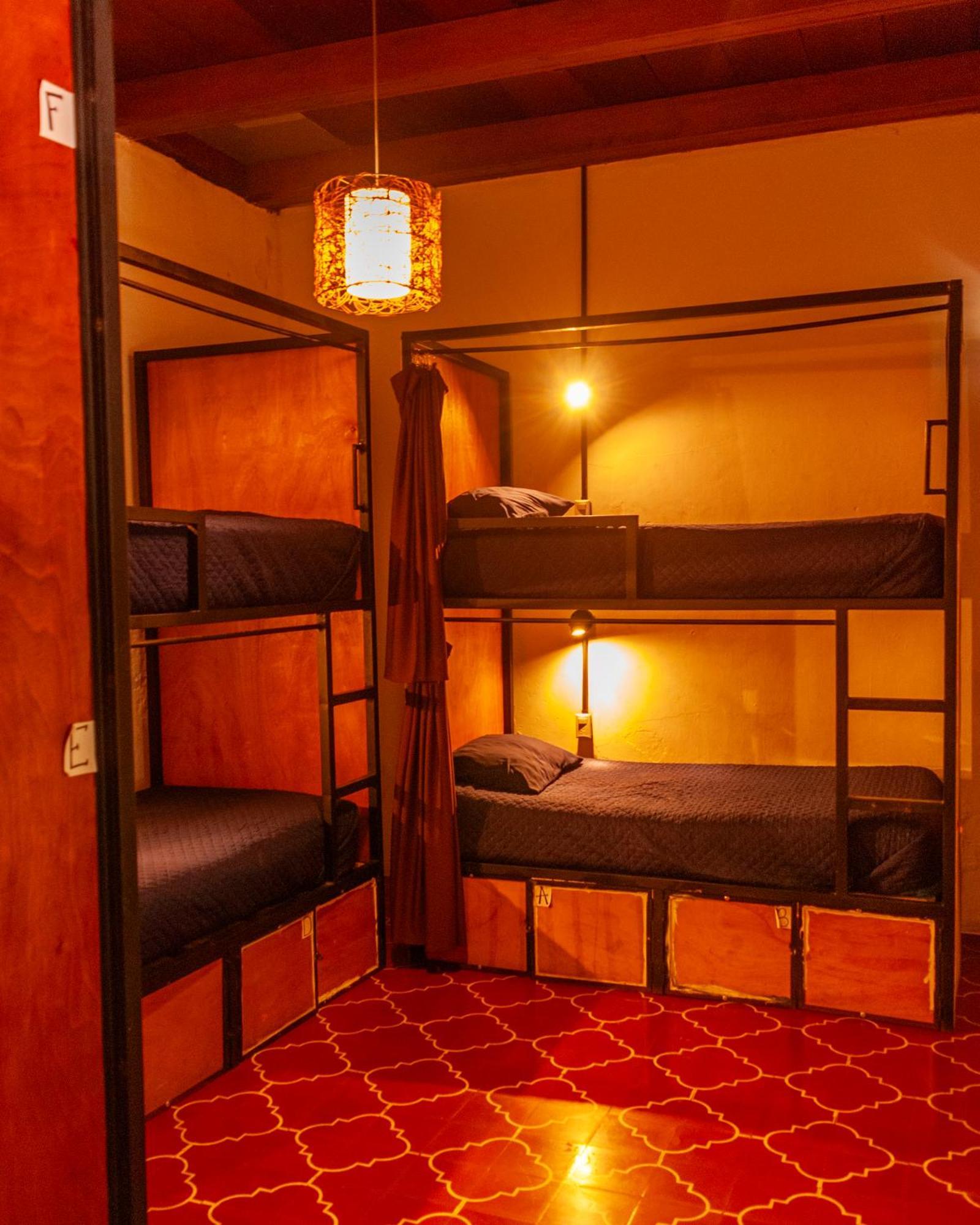 Tzunun Hostel أنتيغوا غواتيمالا المظهر الخارجي الصورة